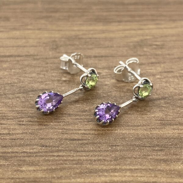 Amethyst and peridot silver earrings.