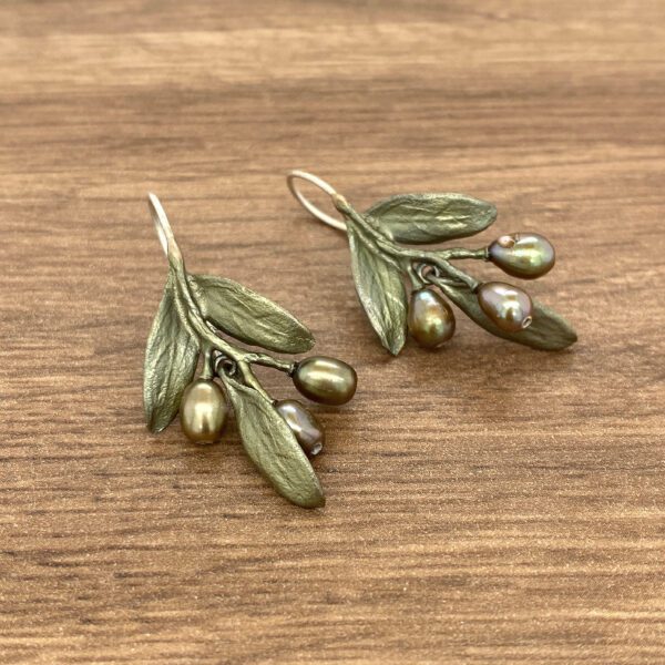 Olive branch earrings with pearls.