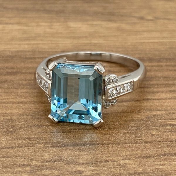 Diamond and aquamarine engagement ring.