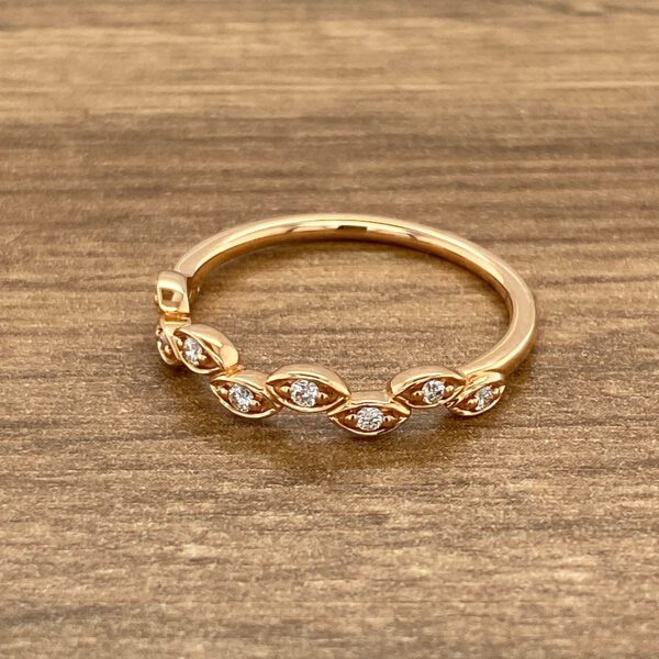 Rose gold diamond leaf ring.