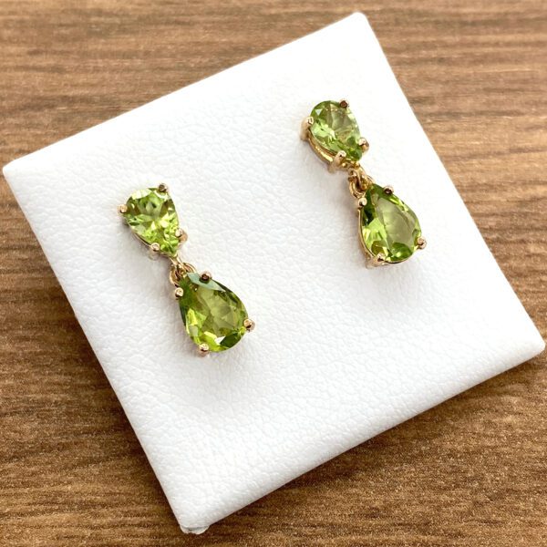 Green peridot teardrop earrings.